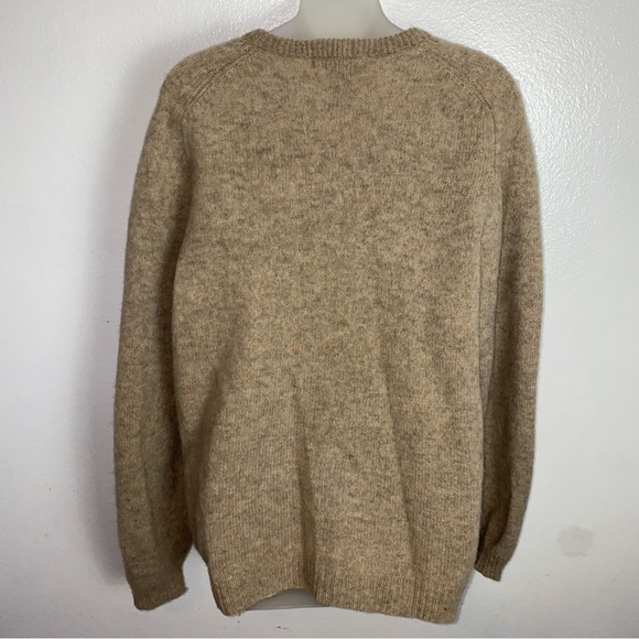 Vintage Eddie Bauer 100% wool tan V neck sweater - Picture 7 of 7